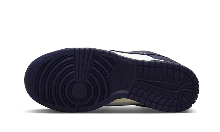 Nike Dunk Low 'Vintage Navy'