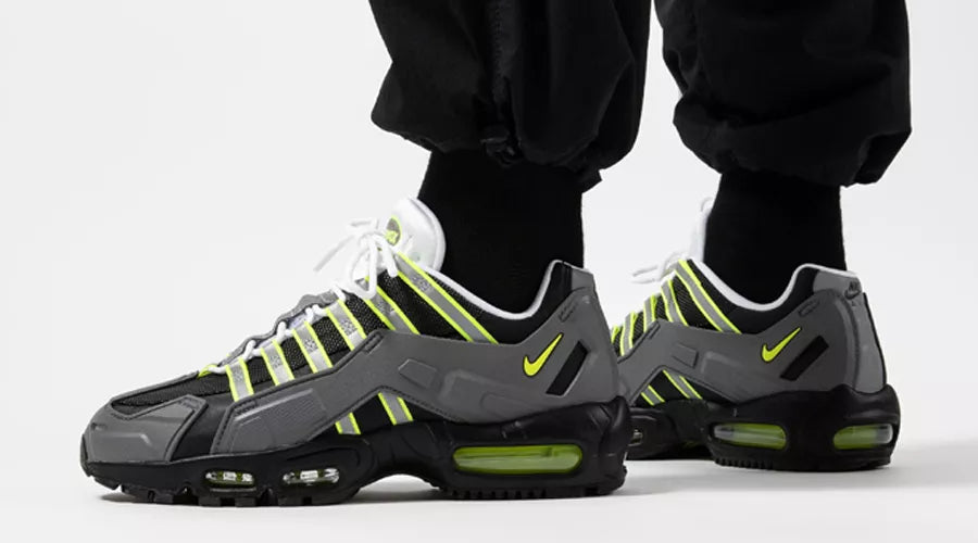 Nike NDSTRKT Air Max 95 Neon - SKU: CZ3591-002