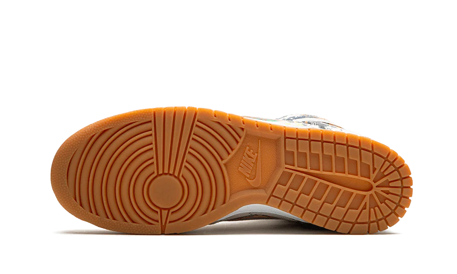 Nike SB Dunk High Supreme Rammellzee sole