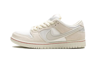 Nike SB Dunk Low City Of Love Light Bone lateral