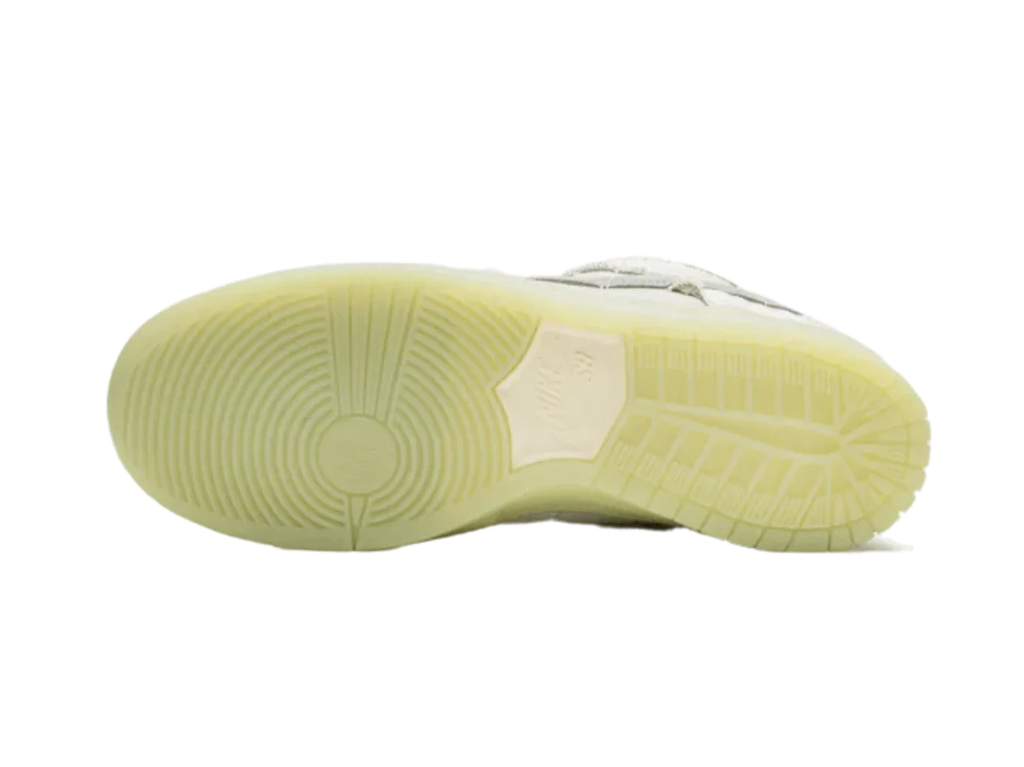 Nike SB Dunk Low Mummy sole
