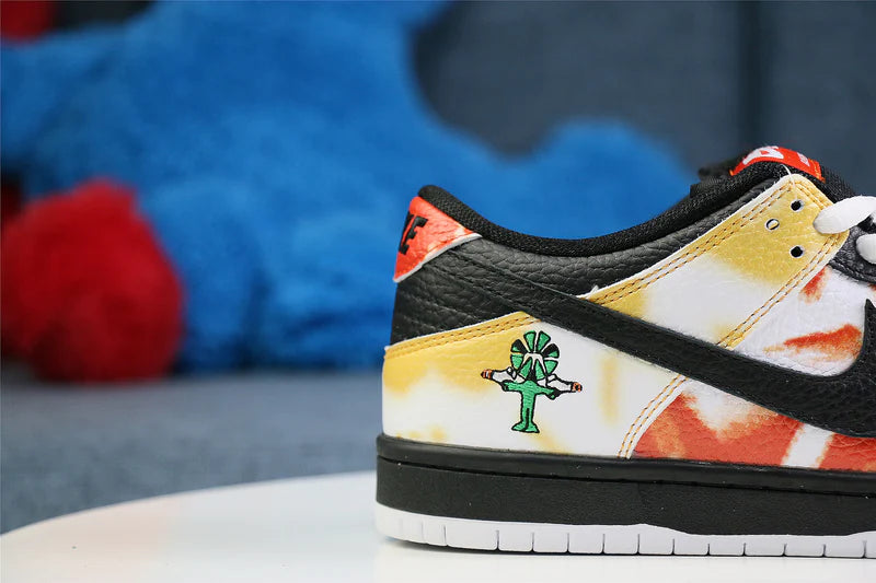 Nike SB Dunk Low Raygun Tie-Dye Black - SKU: BQ6832-001