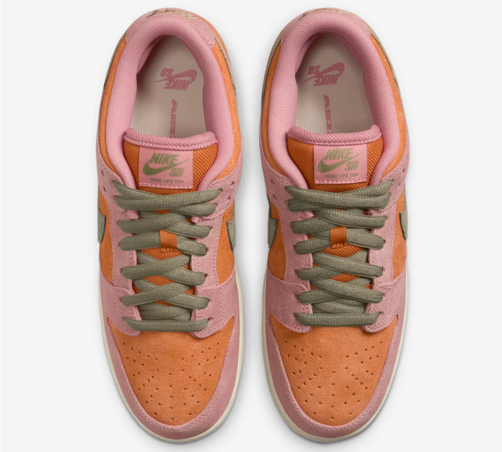 Nike SB Dunk Low Red Stardust