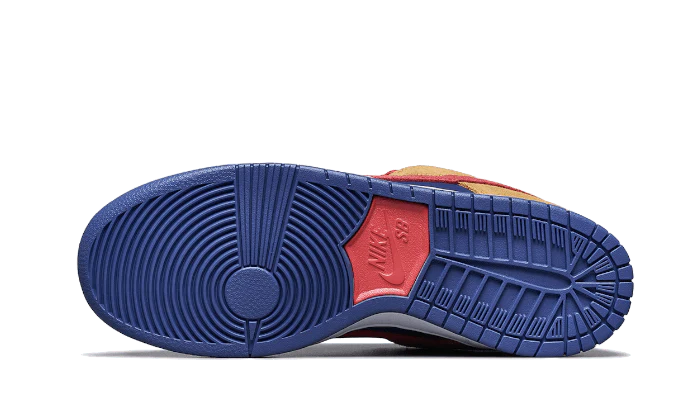 Nike SB Dunk Low Reverse Papa Bear sole