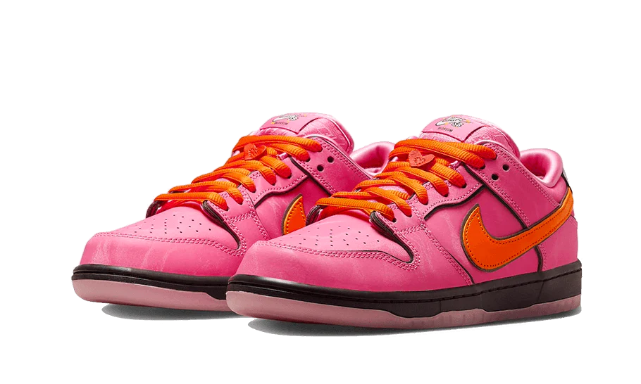 Nike SB Dunk Low The Powerpuff Girls Blossom, frontal image