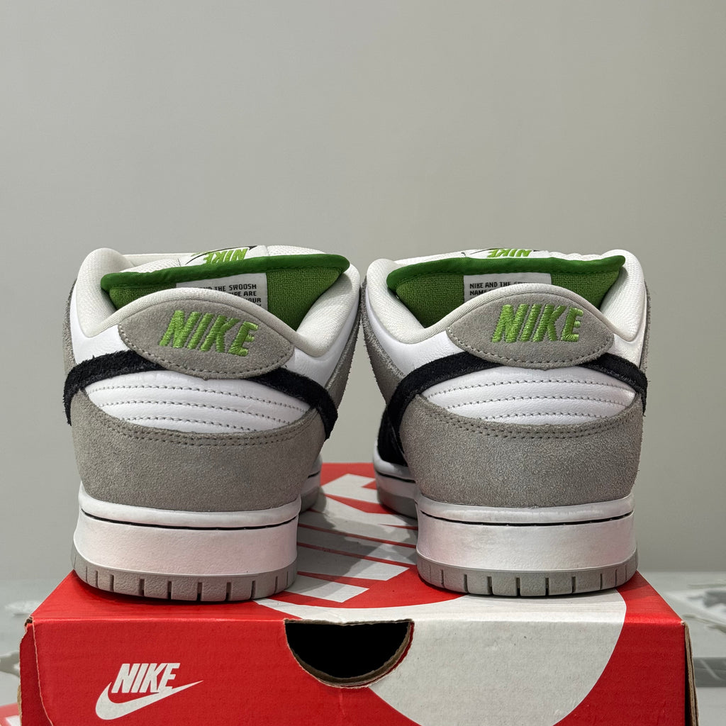Nike SB Dunk Low Chlorophyll (44) - Usado