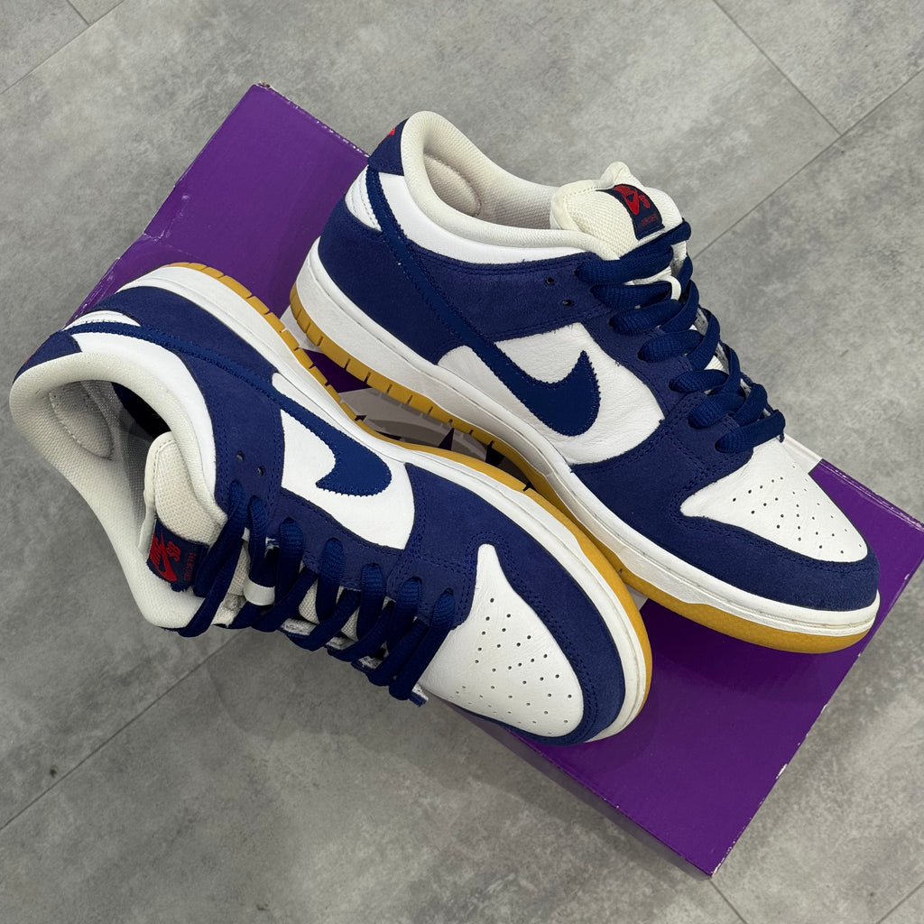 Nike SB Dunk Low Los Angeles Dodgers (40.5) - Usado