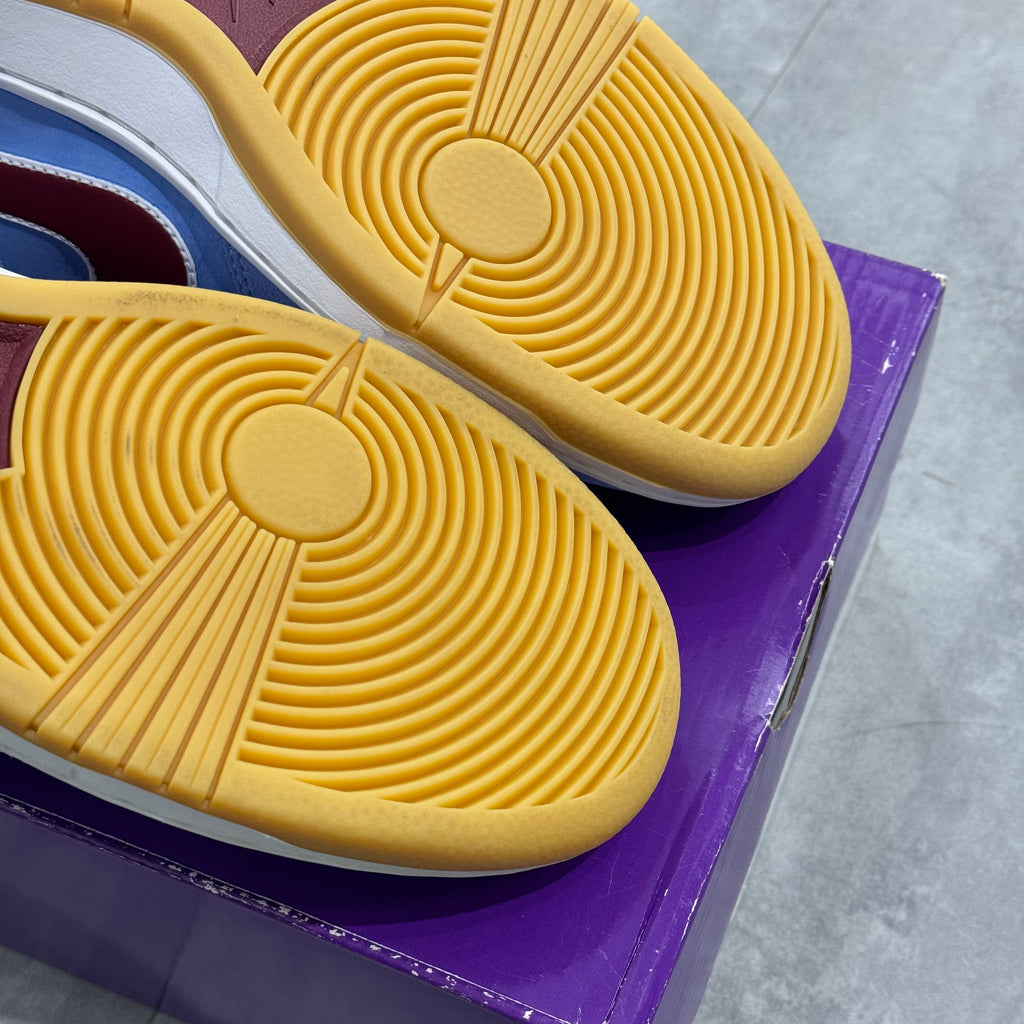 Nike SB Dunk Low Philadelphia Phillies (42) - Usado. Sneakers usados CollectKicks