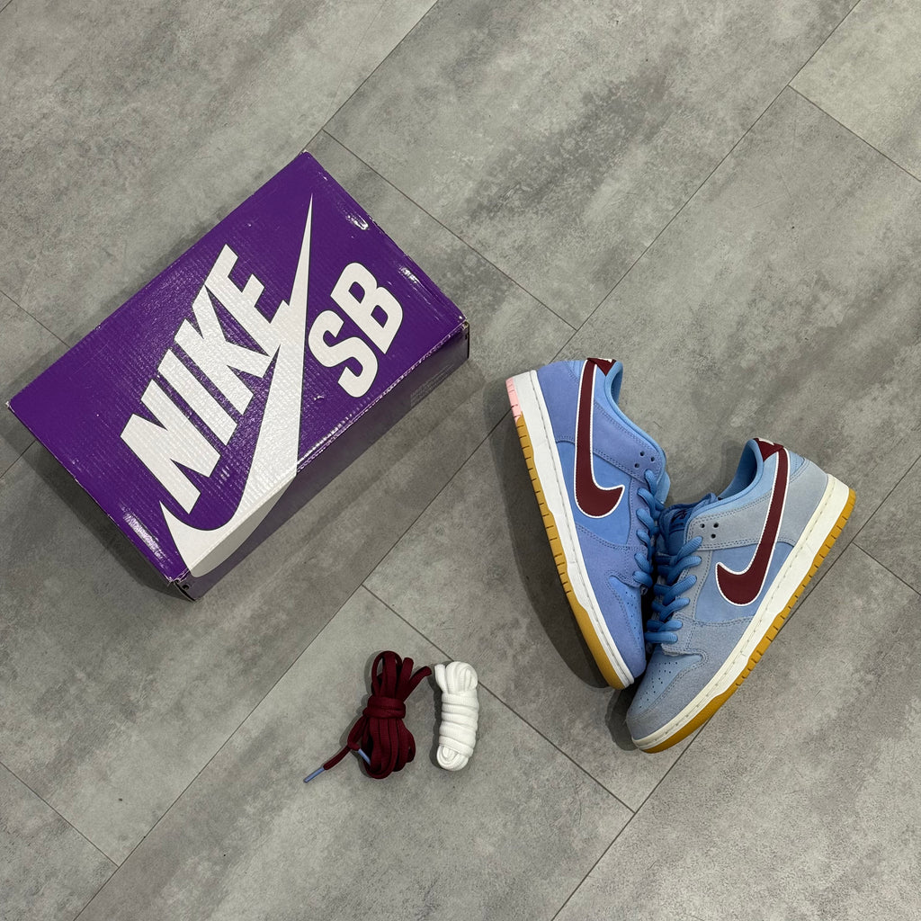 Nike SB Dunk Low Philadelphia Phillies (42) - Usado. Sneakers usados CollectKicks