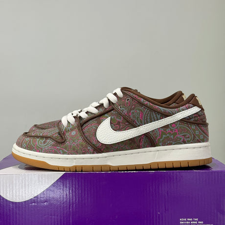Nike SB Dunk Low Pro Paisley Brown (43) - Usado  – sneaker autêntico da CollectKicks