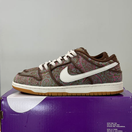 Nike SB Dunk Low Pro Paisley Brown (44.5) - Usado H7534-200 – sneaker autêntico da CollectKicks