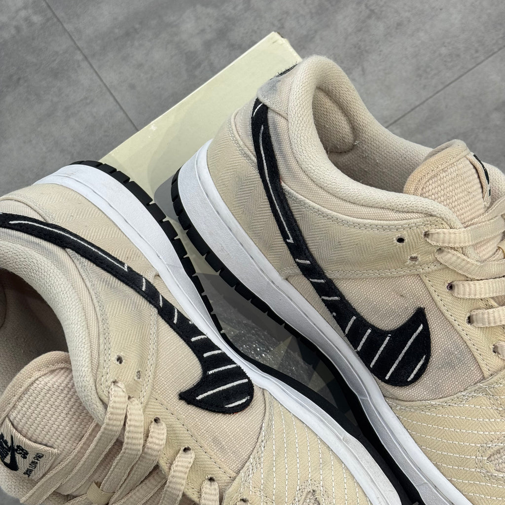 Nike SB Dunk Low x Albino & Preto 'Fossil' (44) - Usado