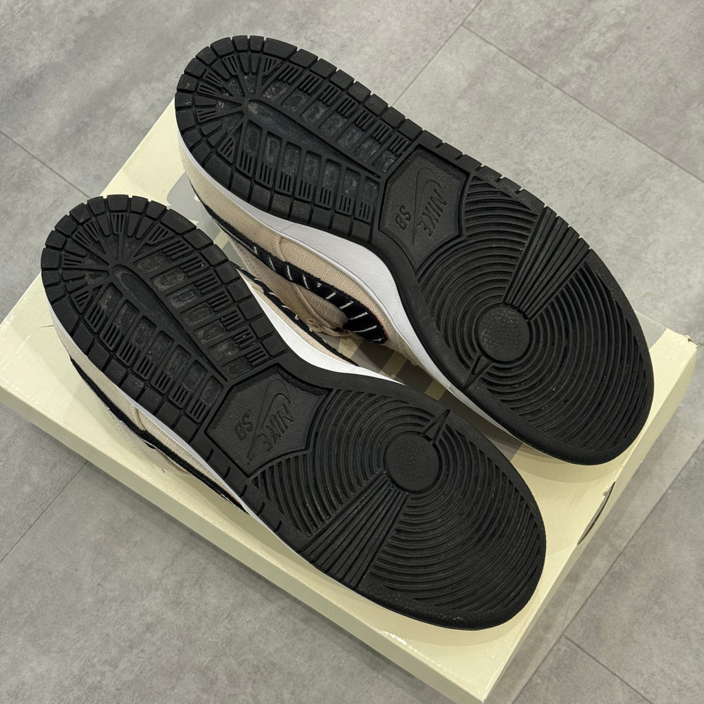 Nike SB Dunk Low x Albino & Preto 'Fossil' (44) - Usado