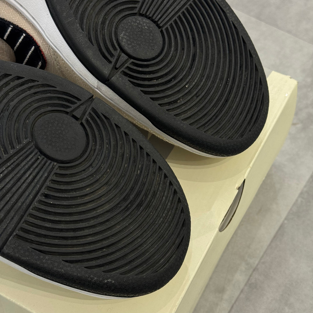 Nike SB Dunk Low x Albino & Preto 'Fossil' (44) - Usado