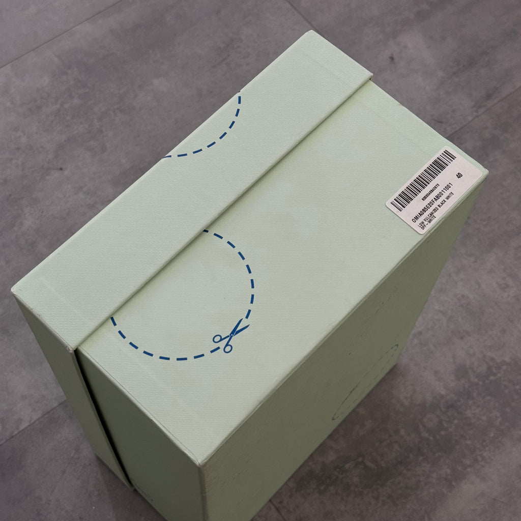 Off-White Logo Patch Low Top Black - SKU: OMIA085E20FAB0011001