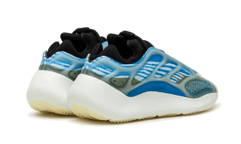 Yeezy 700 V3 Arzareth back image