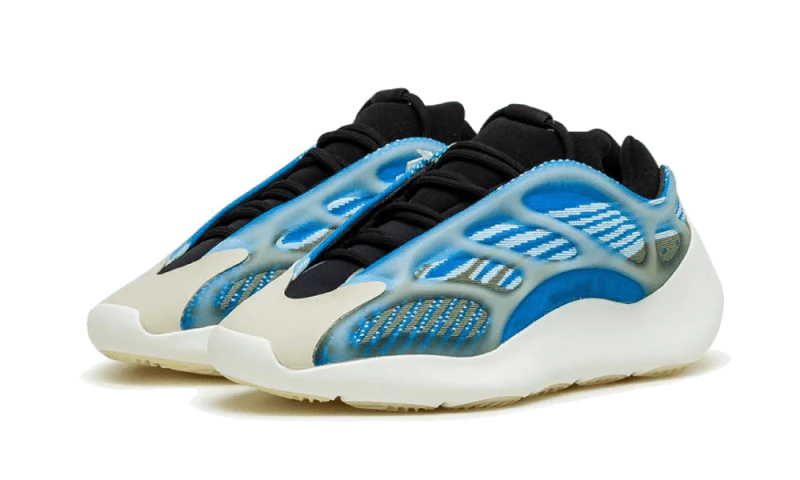 Yeezy 700 V3 Arzareth frontal image