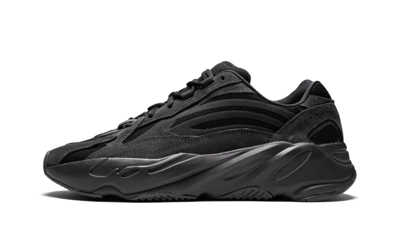 Yeezy Boost 700 V2 Vanta lateral image