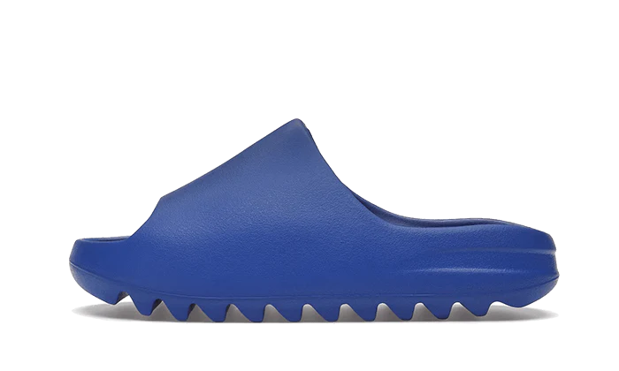 Yeezy Slide Azure lateral image