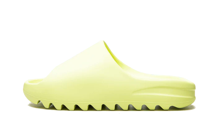 Yeezy Slide Glow Green lateral image