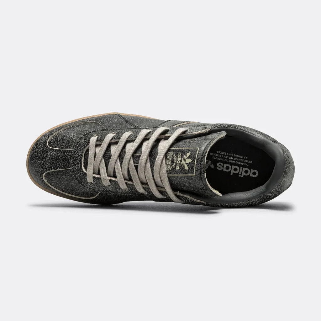 Adidas BW Army Black Cracked Leather JR7346 – sneaker autêntico da CollectKicks