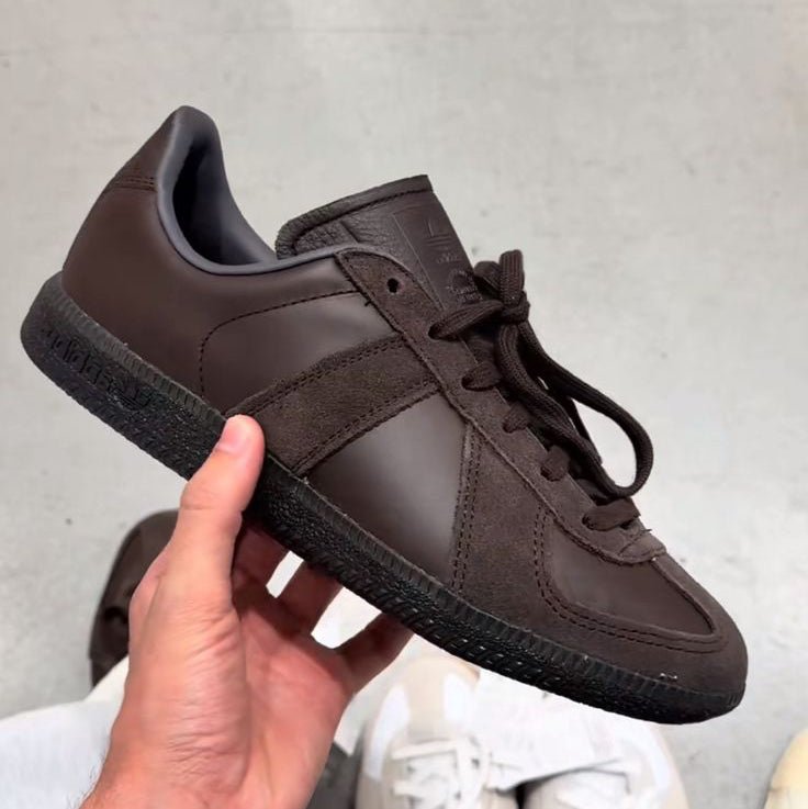 Adidas BW Army Dark Brown Night Brown JR2003 – sneaker autêntico da CollectKicks