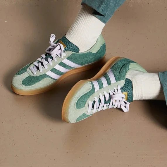 Adidas Gazelle Indoor Mineral Green Silver Dawn  – sneaker autêntico da CollectKicks