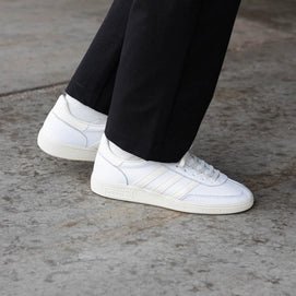 Adidas Handball Spezial Cloud White  – sneaker autêntico da CollectKicks