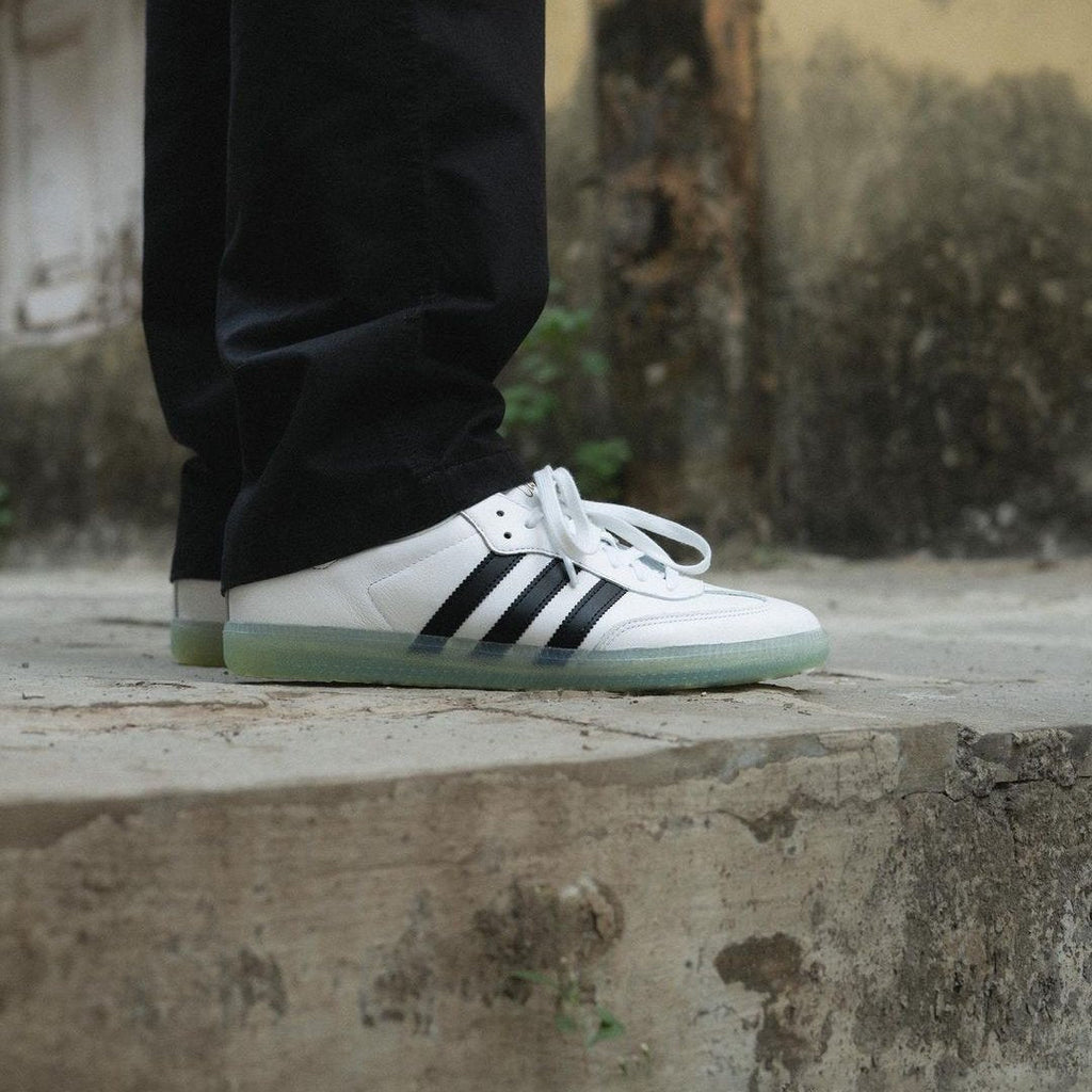 Adidas Samba Jason Dill White Black  – sneaker autêntico da CollectKicks