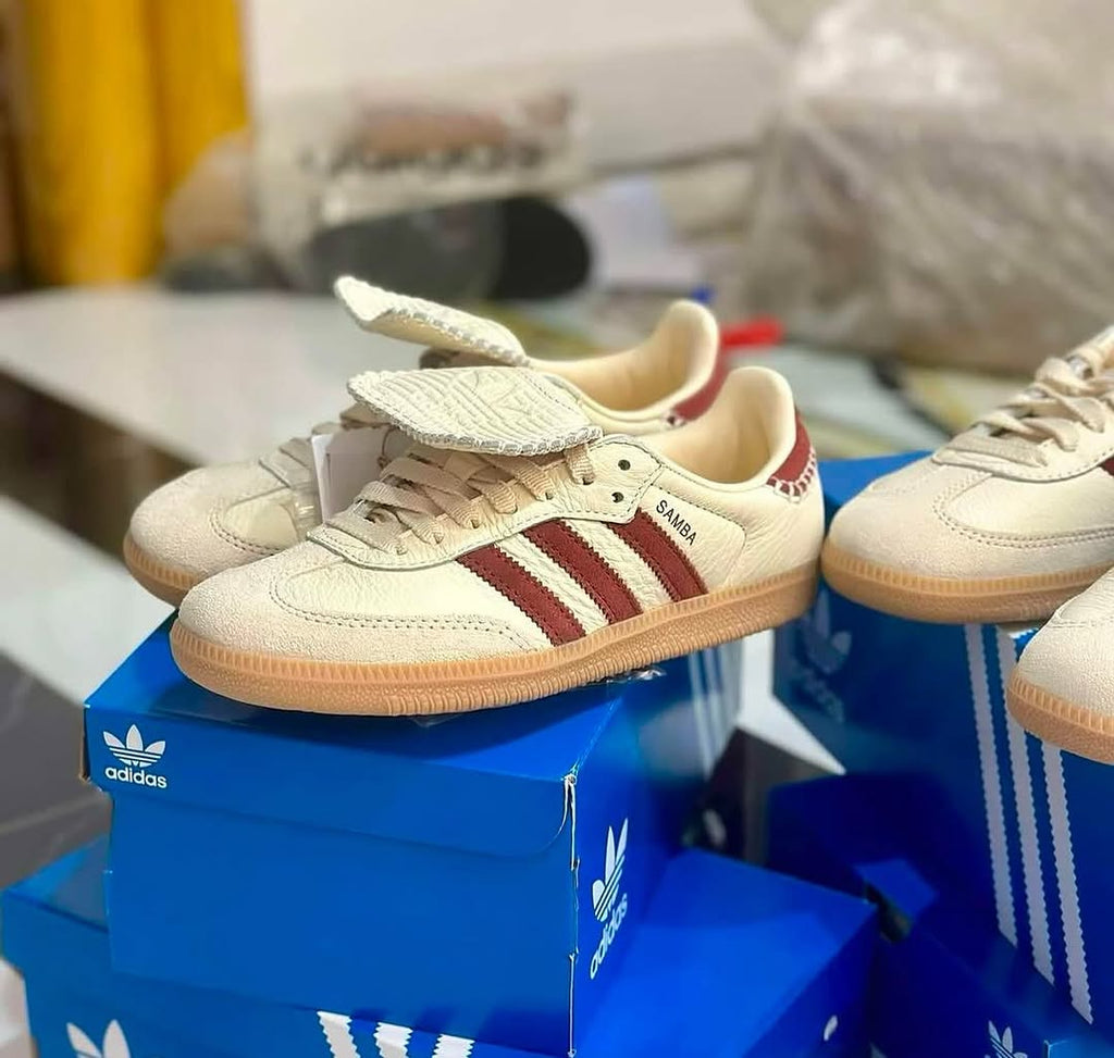 Adidas Samba LT Preloved Ruby White  – sneaker autêntico da CollectKicks