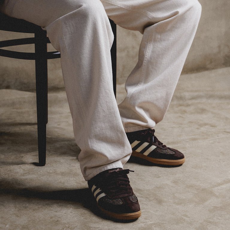 Adidas Samba OG Dark Brown Tweed  – sneaker autêntico da CollectKicks