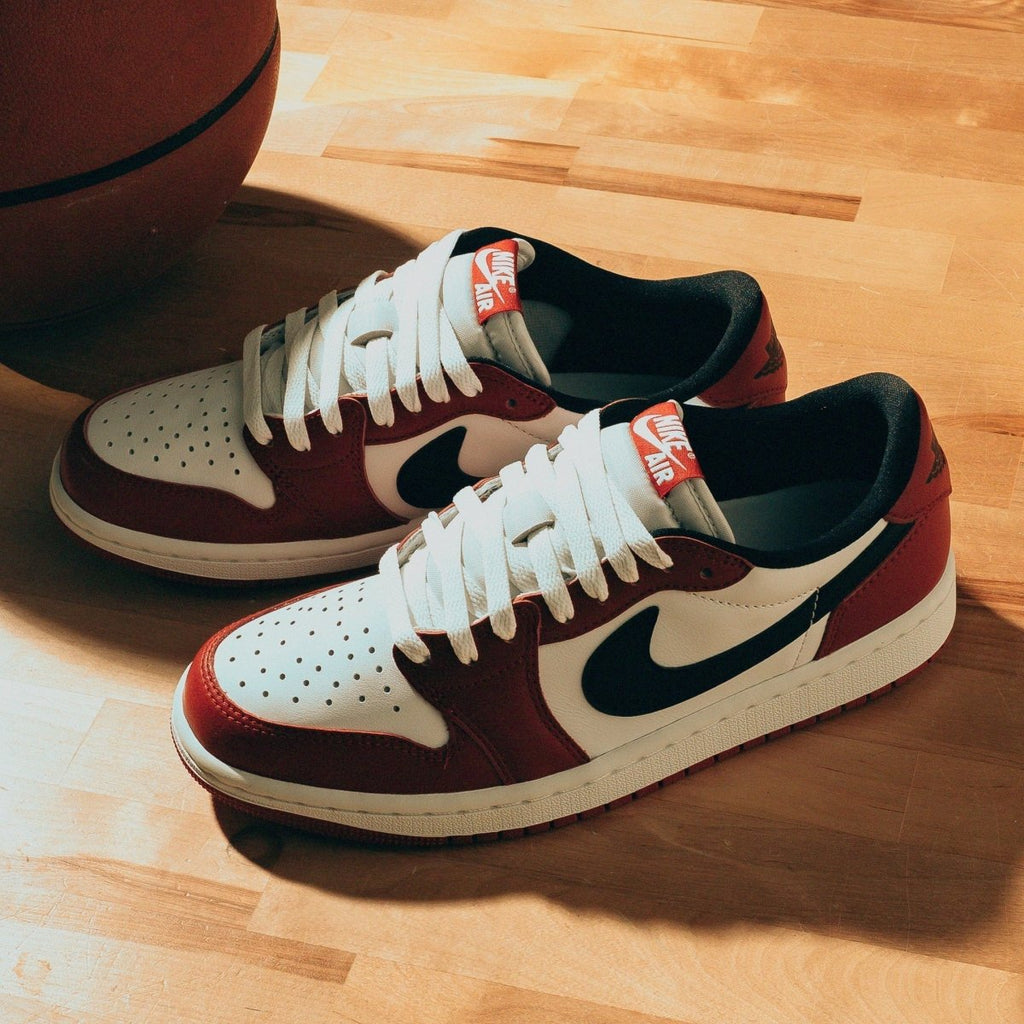 Air Jordan 1 Low OG Chicago HQ6998-600 – sneaker autêntico da CollectKicks
