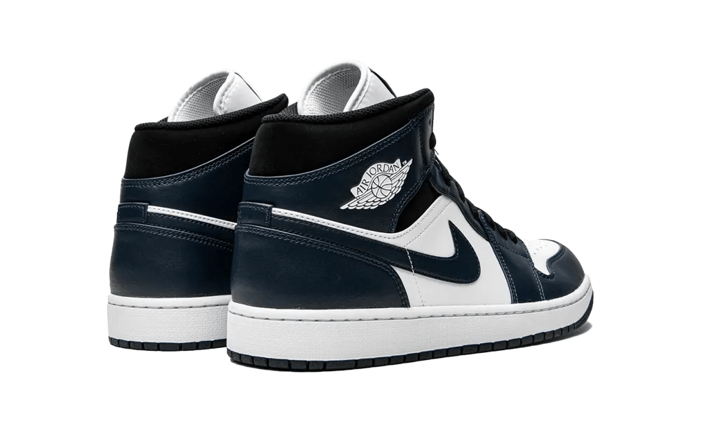Air Jordan 1 Mid Armory Navy 554724-411 – sneaker autêntico da CollectKicks