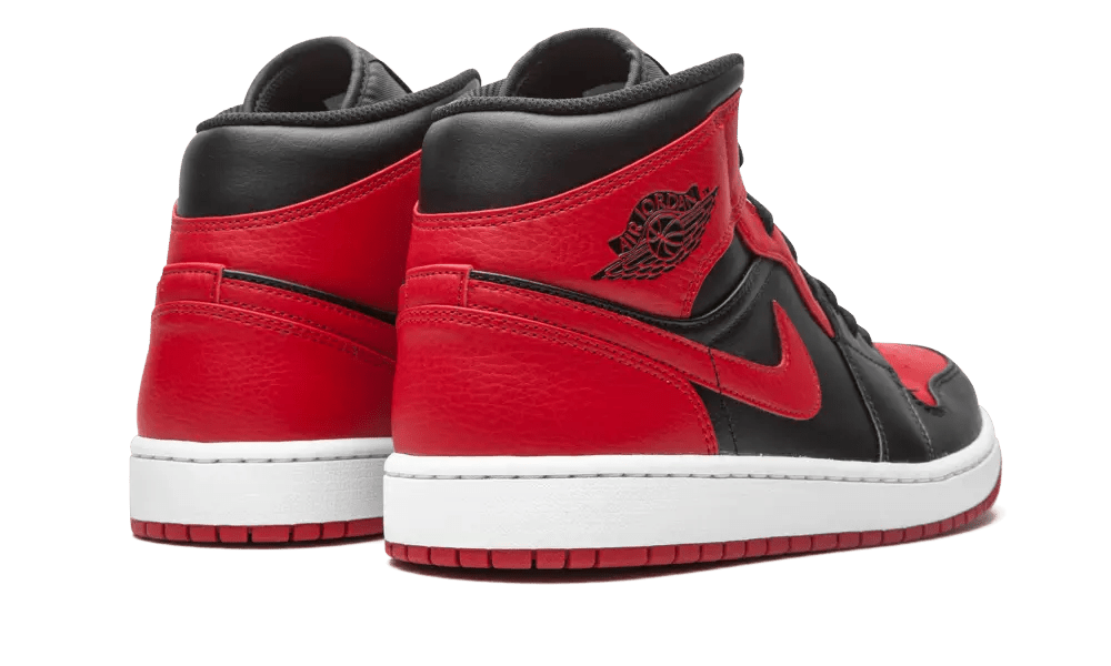 Air Jordan 1 Mid Banned 554724-074 – sneaker autêntico da CollectKicks