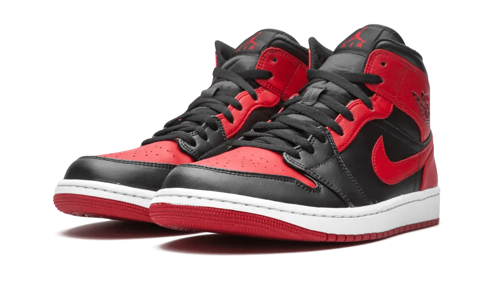 Air Jordan 1 Mid Banned 554724-074 – sneaker autêntico da CollectKicks