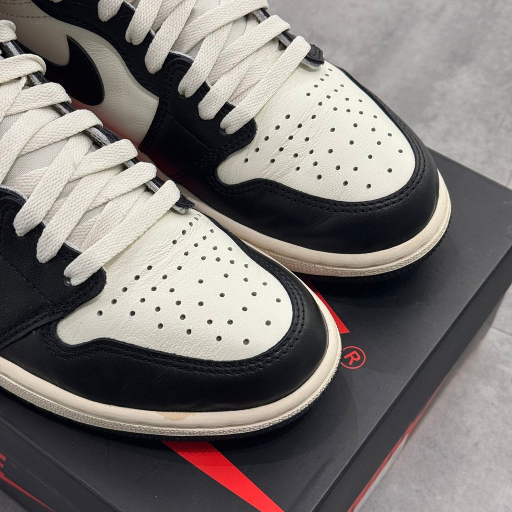 Air Jordan 1 Retro High Dark Mocha (41) - Usado  – sneaker autêntico da CollectKicks