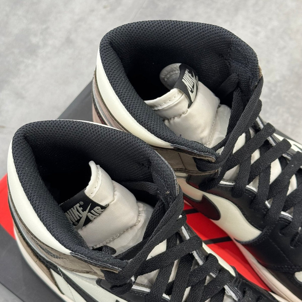 Air Jordan 1 Retro High Dark Mocha (44.5) - Usado  – sneaker autêntico da CollectKicks