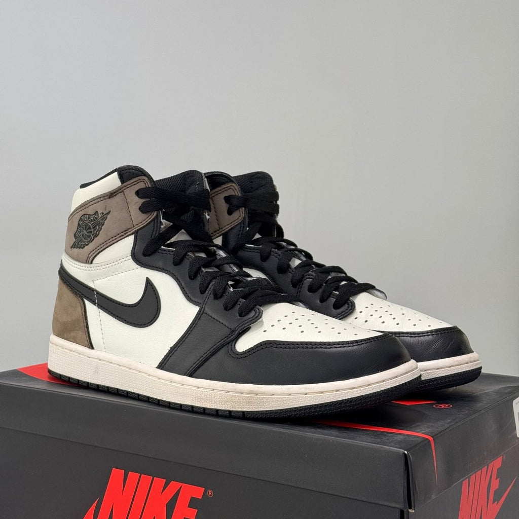 Air Jordan 1 Retro High Dark Mocha (44.5) - Usado  – sneaker autêntico da CollectKicks