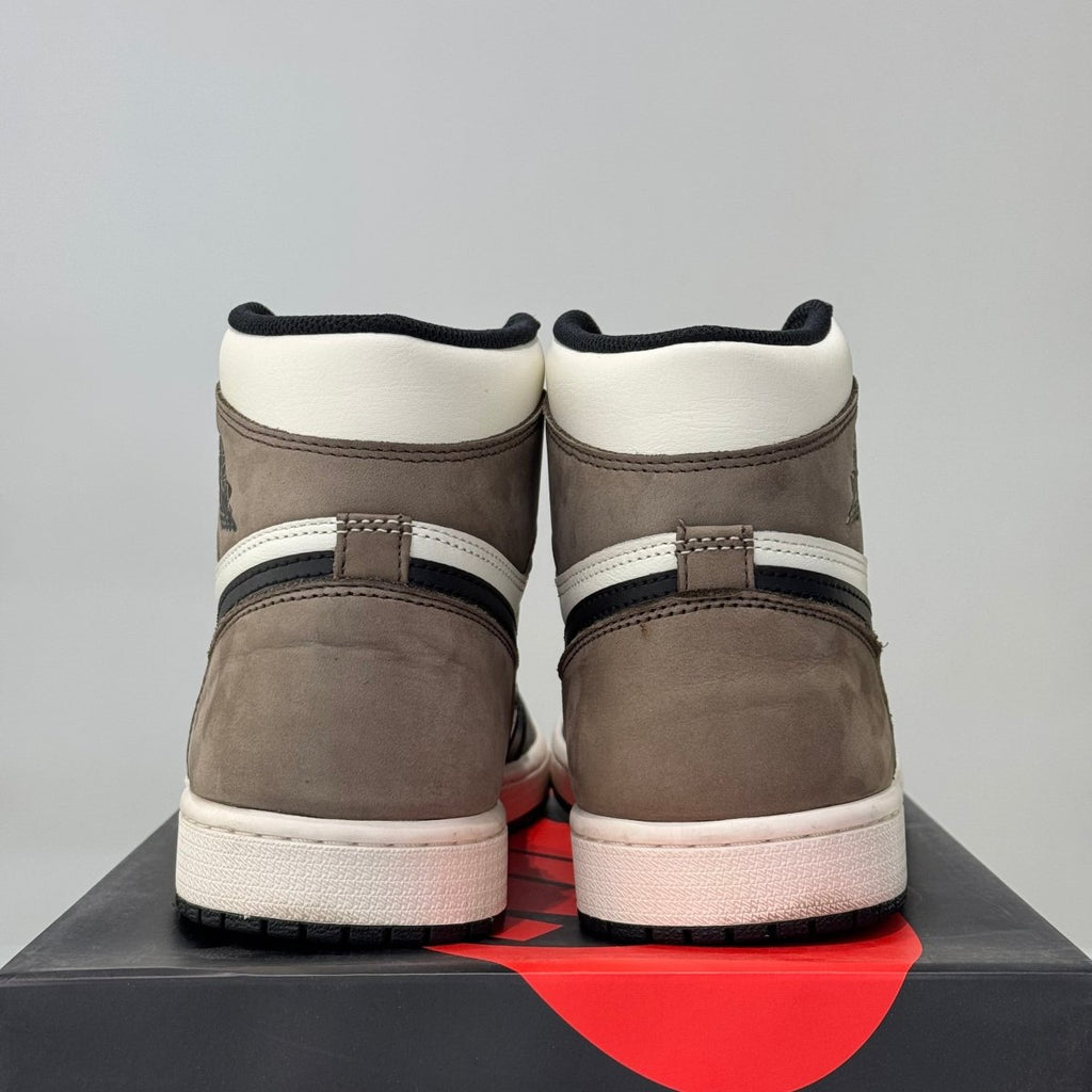 Air Jordan 1 Retro High Dark Mocha (44.5) - Usado  – sneaker autêntico da CollectKicks