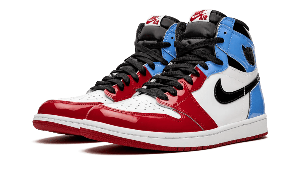 Air Jordan 1 Retro High Fearless UNC Chicago CK5666-100 – sneaker autêntico da CollectKicks