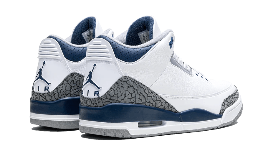 Air Jordan 3 Retro Midnight Navy  – sneaker autêntico da CollectKicks