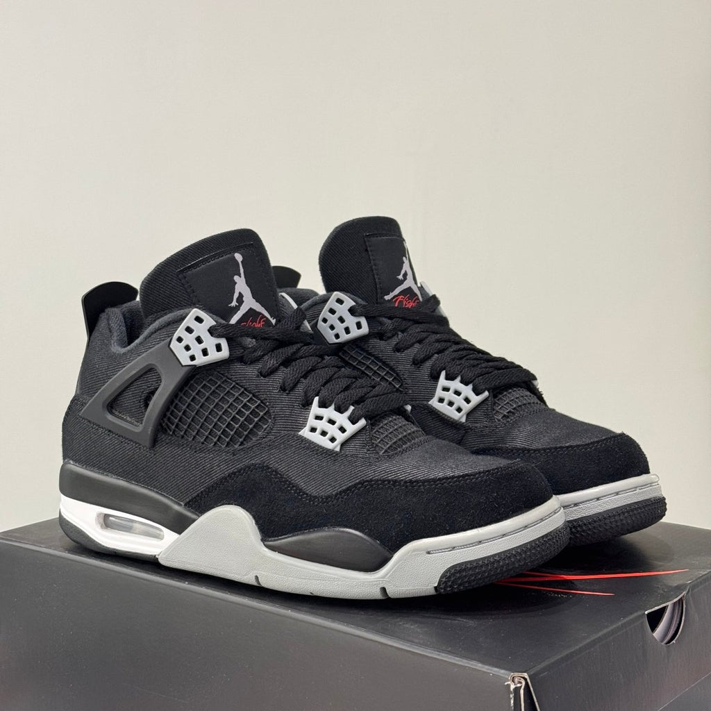 Air Jordan 4 Black Canvas (41) - Usado  – sneaker autêntico da CollectKicks