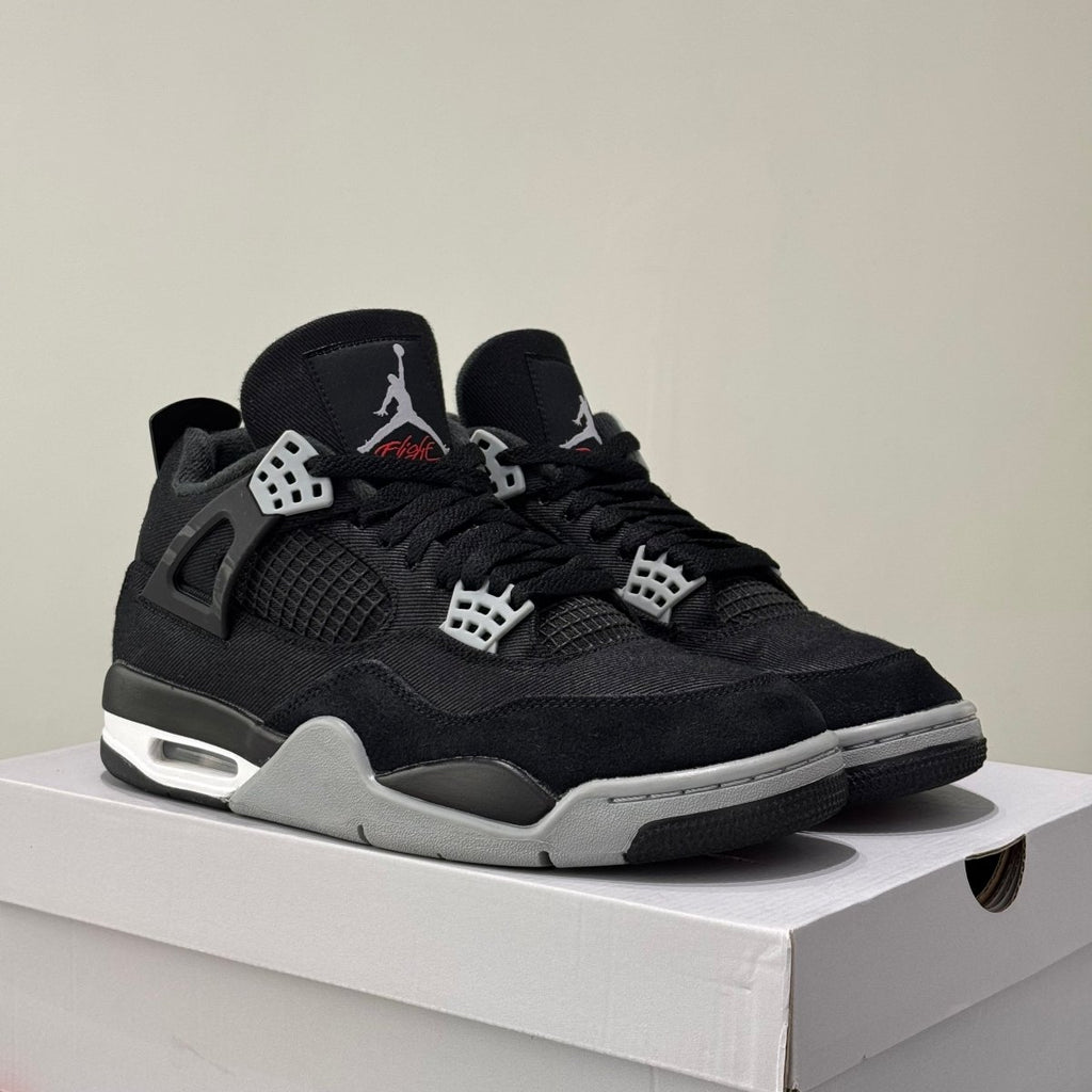 Air Jordan 4 Black Canvas (42) - Usado  – sneaker autêntico da CollectKicks