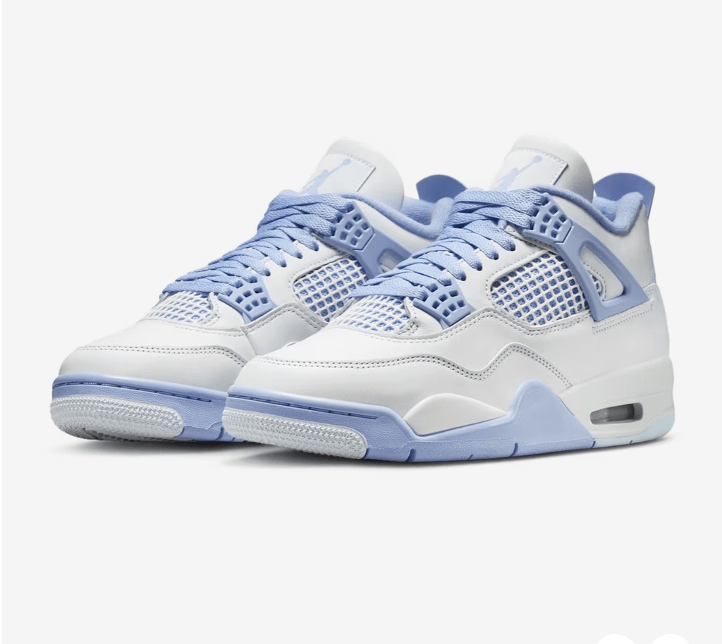 Air Jordan 4 Retro Aluminium / Forget Me Not lateral  – sneaker autêntico da CollectKicks