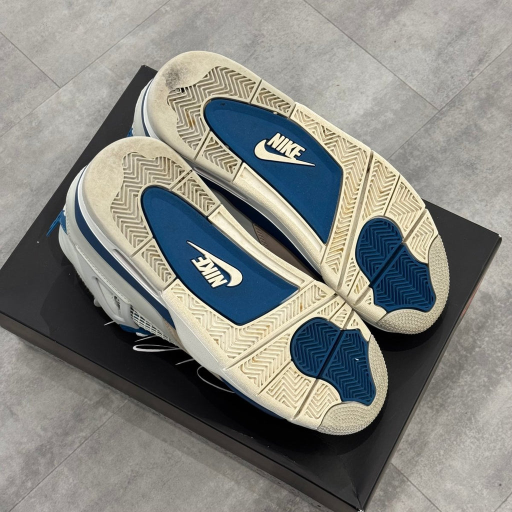 Air Jordan 4 Retro Military Blue (43) - Usado  – sneaker autêntico da CollectKicks