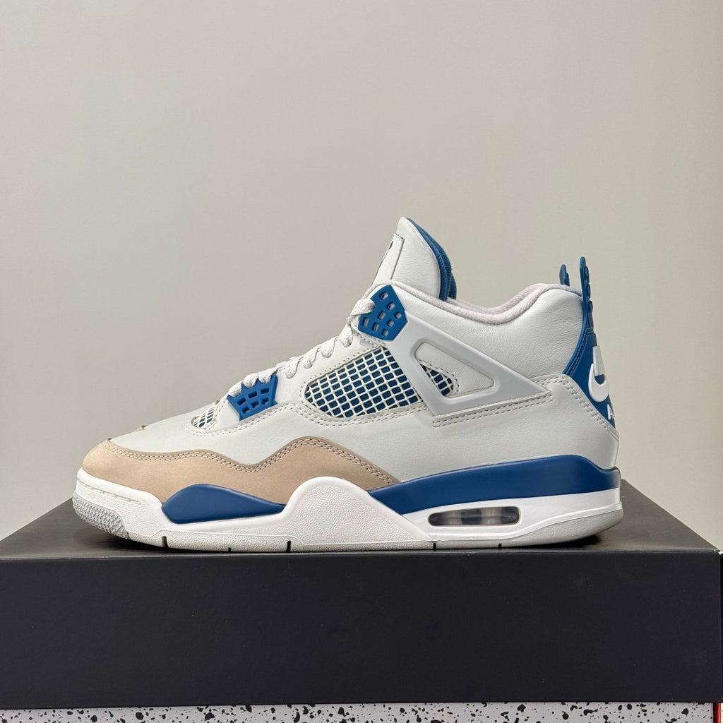 Air Jordan 4 Retro Military Blue (43) - Usado  – sneaker autêntico da CollectKicks