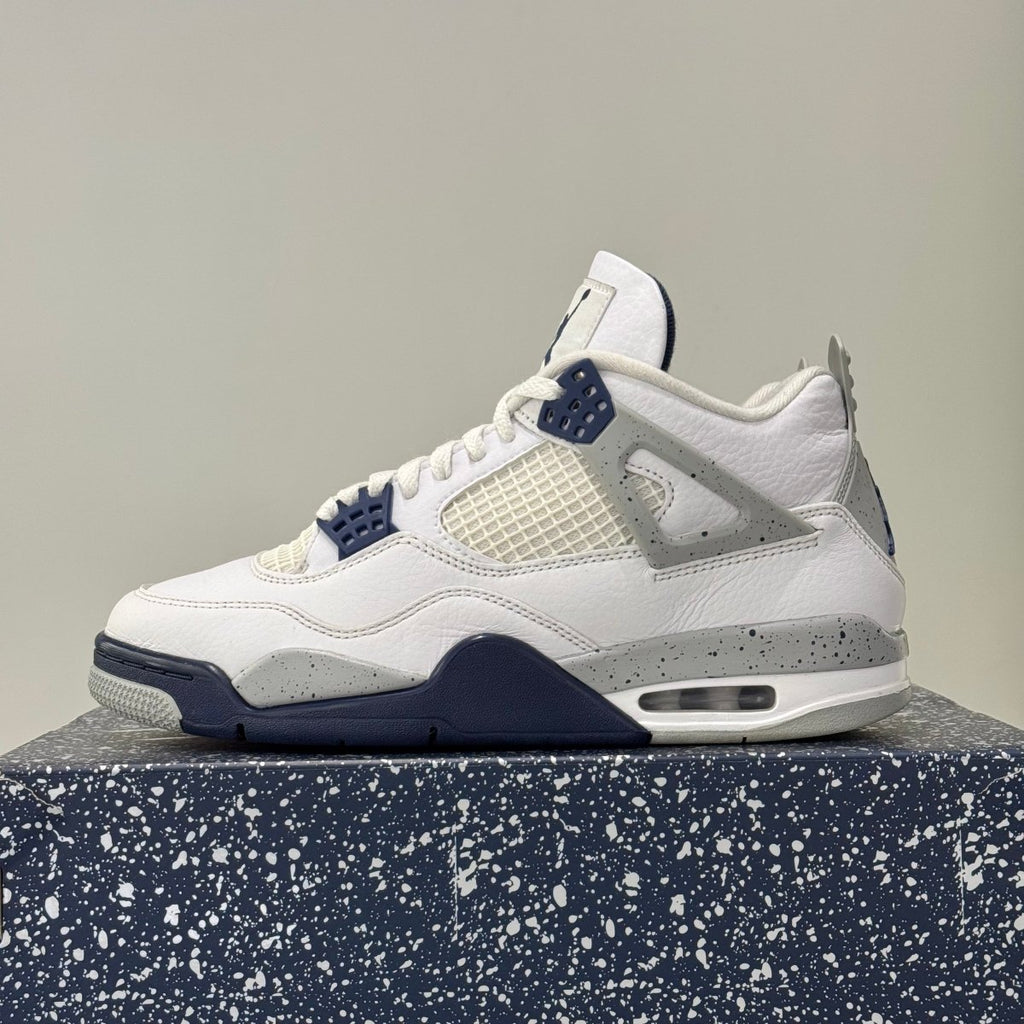 Air Jordan 4 Retro White Midnight Navy (42) - Usado  – sneaker autêntico da CollectKicks