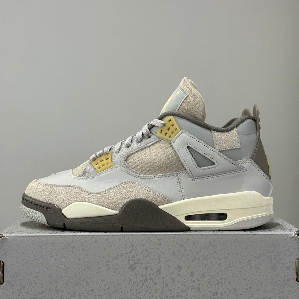 Air Jordan 4 SE Craft Photon Dust (45.5) - Usado  – sneaker autêntico da CollectKicks