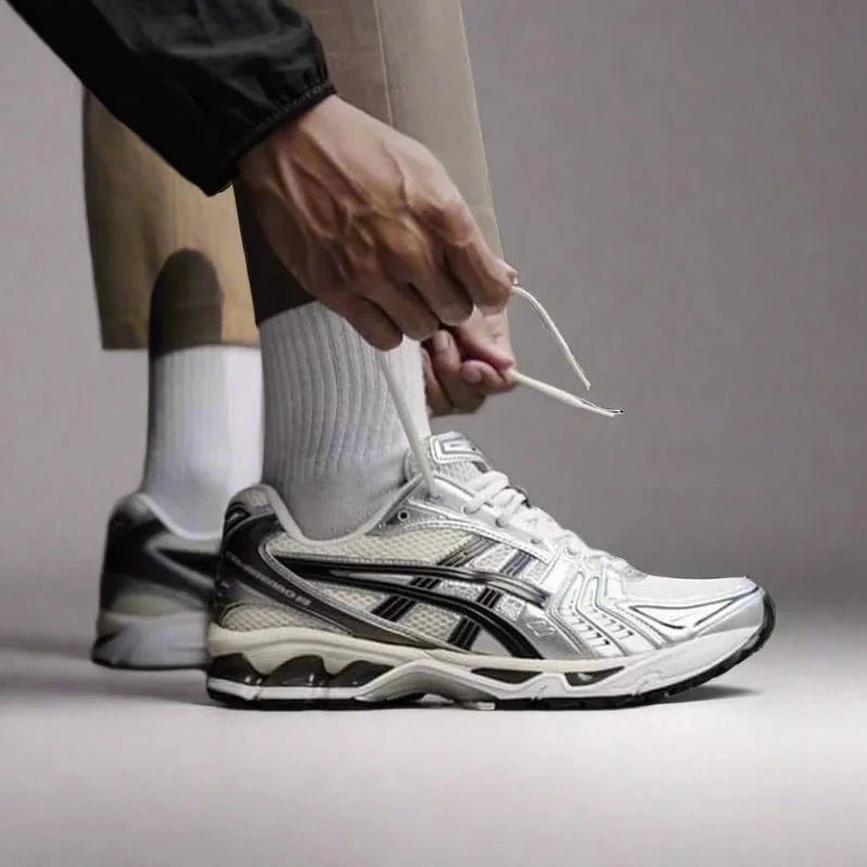 ASICS Gel-Kayano 14 Cream Black Metallic Plum 1201A019-108 – sneaker autêntico da CollectKicks