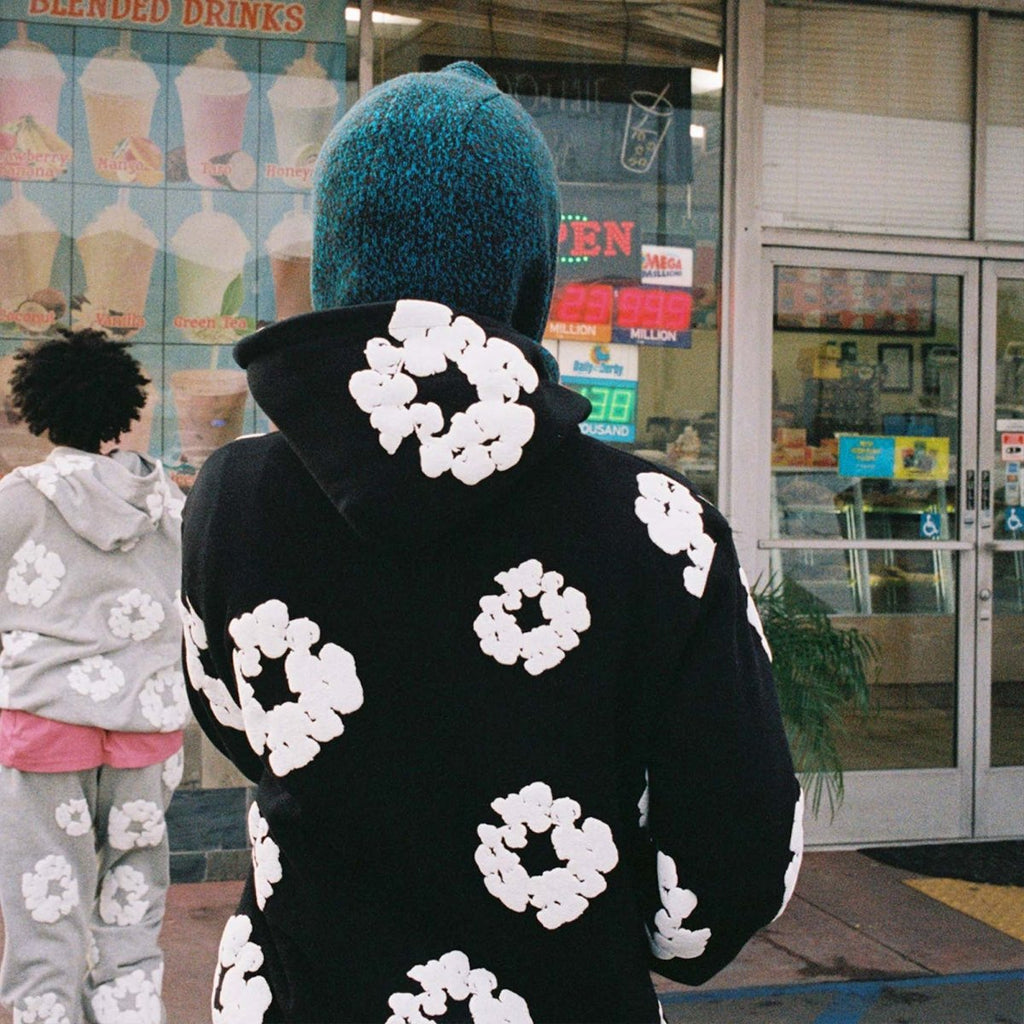 Denim Tears The Cotton Wreath Sweatshirt Black  – sneaker autêntico da CollectKicks